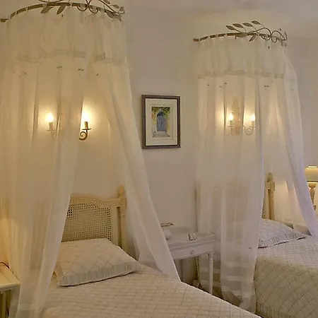 Sleeps 8 Pool Wifi Grimaud